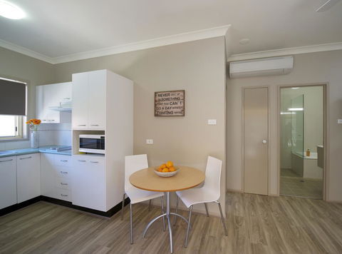 Marty's @ Little Beach - Accommodation Batemans Bay 18