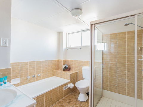 Aquarius 9 - Accommodation Batemans Bay 12