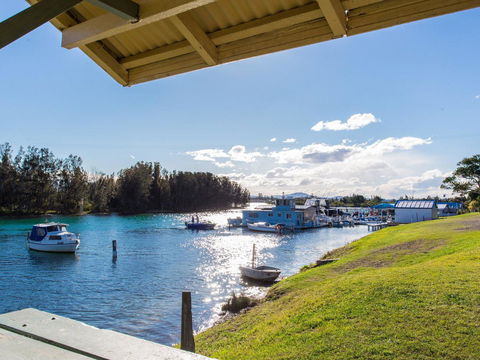 Aquarius 9 - Accommodation Batemans Bay 6