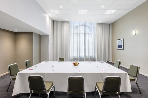 Adina Apartment Hotel Sydney Central - Accommodation Batemans Bay 15