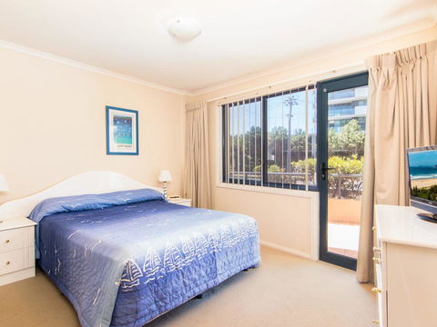 Millennium 102 With Pool In Complex - Accommodation Batemans Bay 3
