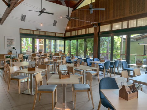 Mercure Darwin Airport Resort - Accommodation Batemans Bay 9