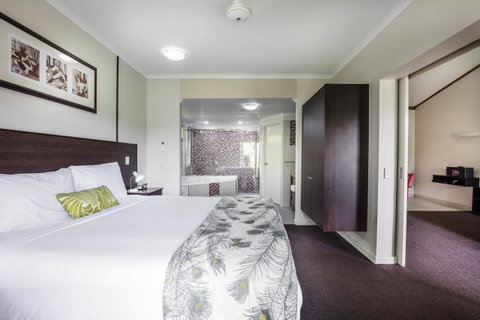 Mercure Darwin Airport Resort - Accommodation Batemans Bay 14
