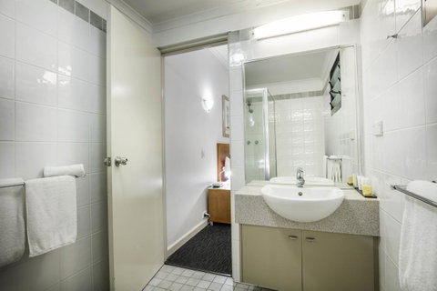 Mercure Darwin Airport Resort - Accommodation Batemans Bay 24
