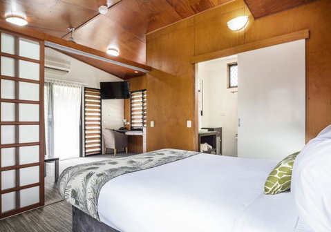 Mercure Darwin Airport Resort - Accommodation Batemans Bay 4