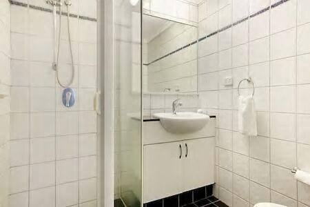 Central Studio, Darwin CBD Northern Territory - Accommodation Batemans Bay 9