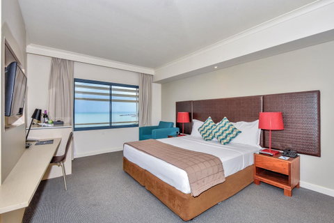 Mantra On The Esplanade - Accommodation Batemans Bay 2