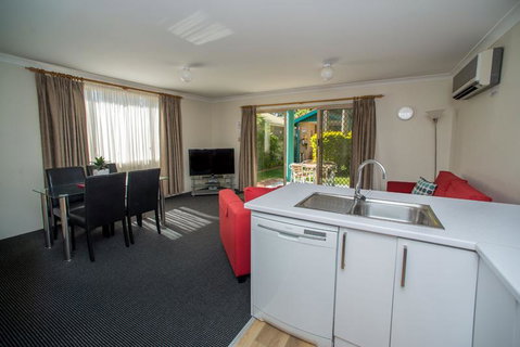 Beaches Serviced Apartments - Accommodation Batemans Bay 19