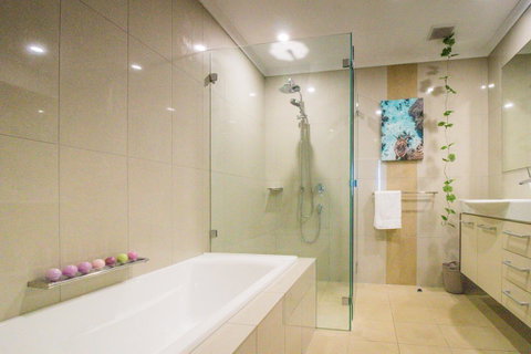 ZEN BY THE WATER - Esplanade Darwin Retreat - Accommodation Batemans Bay 19