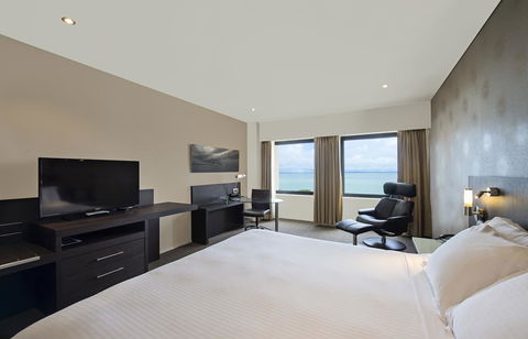 Hilton Darwin - Accommodation Batemans Bay 2