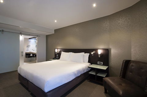 Hilton Darwin - Accommodation Batemans Bay 30