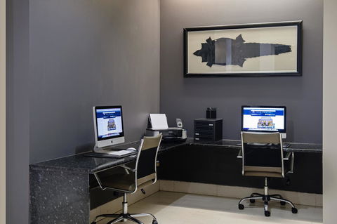 Hilton Darwin - Accommodation Batemans Bay 19