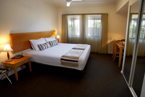 Metro Advance Apartments & Hotel - Accommodation Batemans Bay 8