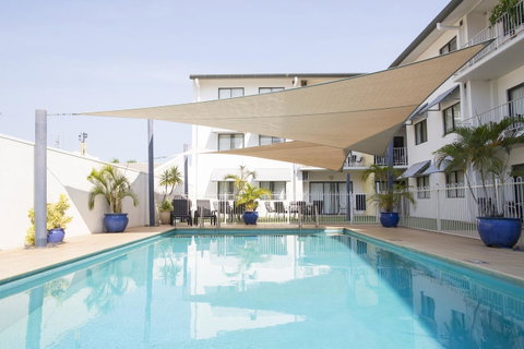Metro Advance Apartments & Hotel - Accommodation Batemans Bay 1