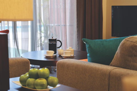 Metro Advance Apartments & Hotel - Accommodation Batemans Bay 4