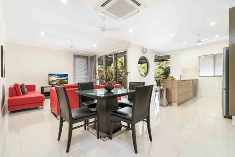 Elsey On Parap - Accommodation Batemans Bay 3