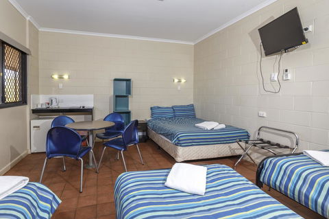 Discovery Resorts - Kings Canyon - Accommodation Batemans Bay 3