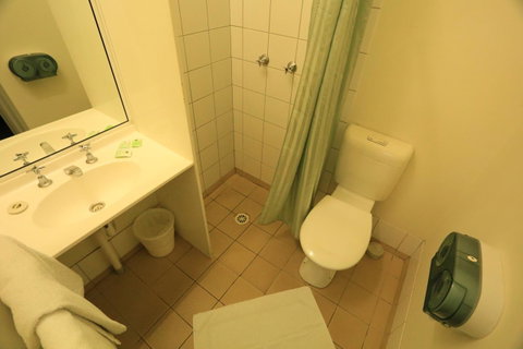 Melaleuca On Mitchell - Darwin YHA - Accommodation Batemans Bay 10