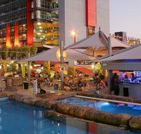 Melaleuca on Mitchell - Darwin YHA - Accommodation Batemans Bay