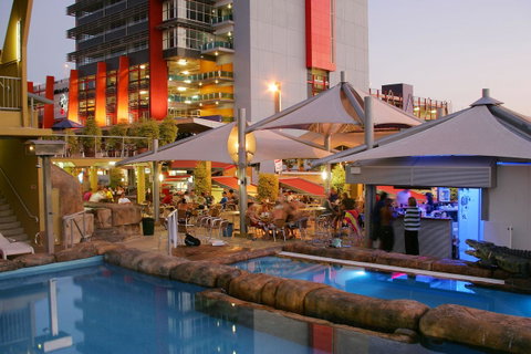 Melaleuca On Mitchell - Darwin YHA - Accommodation Batemans Bay 0