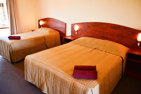 Erldunda Desert Oaks Resort - Accommodation Batemans Bay 33