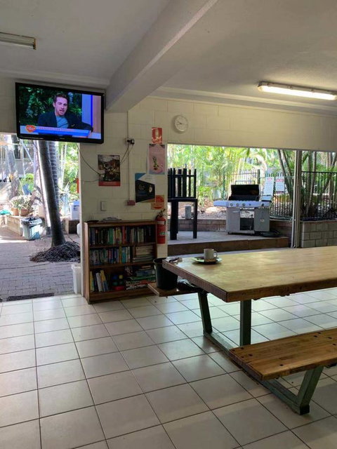 Frogs-Hollow Backpackers - Accommodation Batemans Bay 17