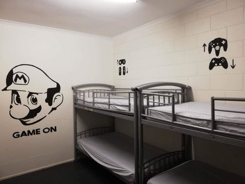 Frogs-Hollow Backpackers - Accommodation Batemans Bay 38
