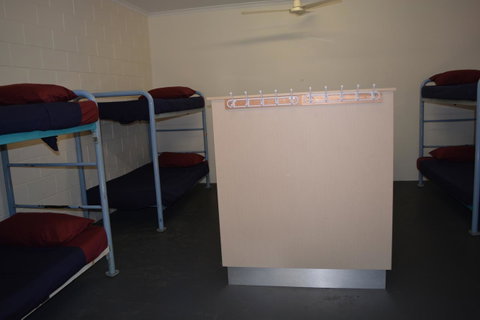 Frogs-Hollow Backpackers - Accommodation Batemans Bay 8