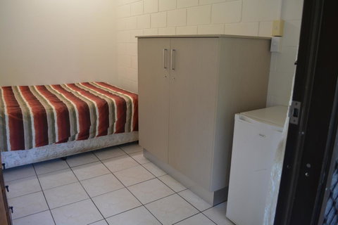 Frogs-Hollow Backpackers - Accommodation Batemans Bay 10