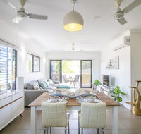ZEN QUARTERS - The NOMADS PAD Near Nightcliff Markets  Sunset Foreshore - Accommodation Batemans Bay