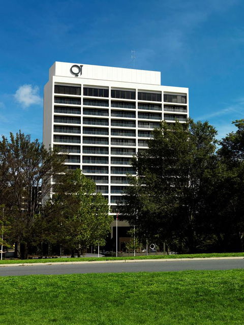 QT Canberra - Accommodation Batemans Bay 2