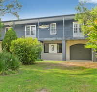 BONNY BEACH HOUSE - Holiday Accomodation with Pool - Accommodation Batemans Bay
