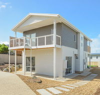 Boomer Beach Retreat - Pet-Friendly - WiFi - Accommodation Batemans Bay
