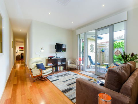 Boutique Stays - Seventh Street, House In Parkdale - Accommodation Batemans Bay 1