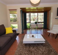 Bright Highland Valley Cottages - Accommodation Batemans Bay