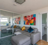Bright Studio with Amazing City Views - Accommodation Batemans Bay
