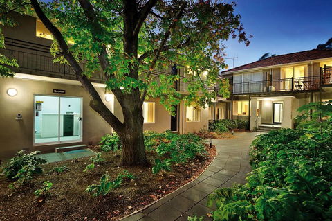 Brighton Serviced Apartments - Accommodation Batemans Bay 0