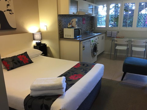 Brisbane Street Studios - Accommodation Batemans Bay 3