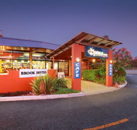 Brook Hotel - Accommodation Batemans Bay