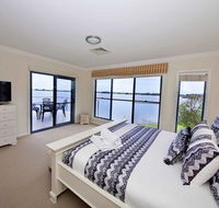 Brookwater- Waterfront on Lake Mulwala - Accommodation Batemans Bay