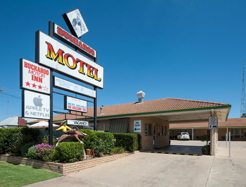 Buckaroo Motor Inn - Accommodation Batemans Bay 0