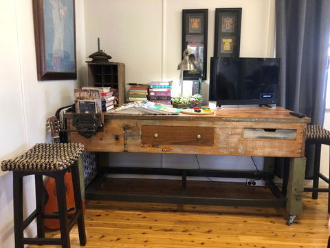 Bungalow@Tenterfield - Modern Vintage Luxury - Accommodation Batemans Bay 3
