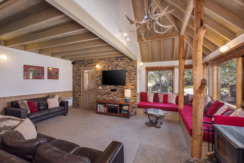 Burrinjuck - Accommodation Batemans Bay 1