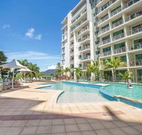 Cairns Esplanade 2 Bed 2 Bath Resort Hotel - Accommodation Batemans Bay