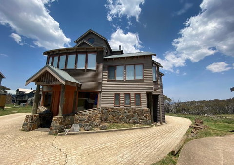 Camelot - Accommodation Batemans Bay 1