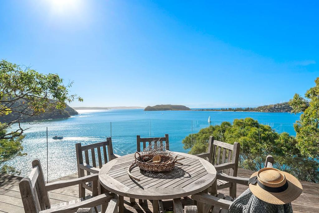Great Mackerel Beach NSW Accommodation Batemans Bay