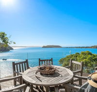 Cape Mackerel Cabin with Magic Palm Beach  Pittwater Views - Accommodation Batemans Bay