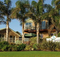 Captain's Quarters Bermagui - Accommodation Batemans Bay