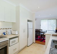 Cara Nobbys Beach 11 Wesley Avenue - Accommodation Batemans Bay