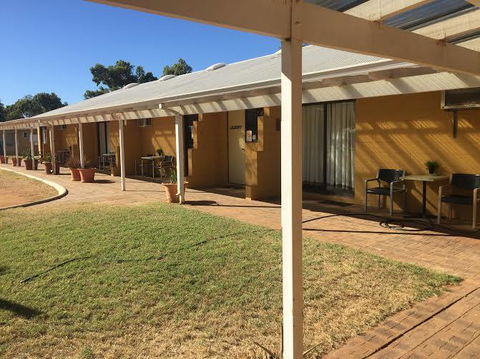 Carnarvon Caravan Park - Accommodation Batemans Bay 0